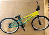 MEYBO HOLESHOT Cruiser Pro 23 (Used) Custom Build - Lime patrol